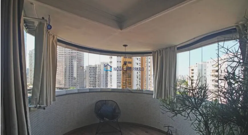 Foto 1 de Apartamento com 4 Quartos à venda, 160m² em Campo Belo, São Paulo