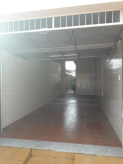 Foto 1 de Casa com 3 Quartos à venda, 360m² em Salgado Filho, Aracaju