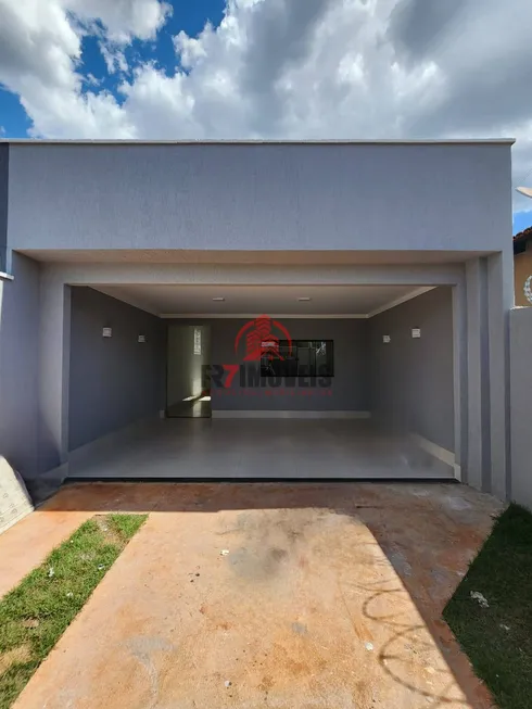 Foto 1 de Casa com 3 Quartos à venda, 131m² em Jardim Balneário Meia Ponte, Goiânia