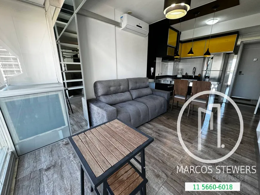 Foto 1 de Apartamento com 1 Quarto para alugar, 33m² em Santo Amaro, São Paulo