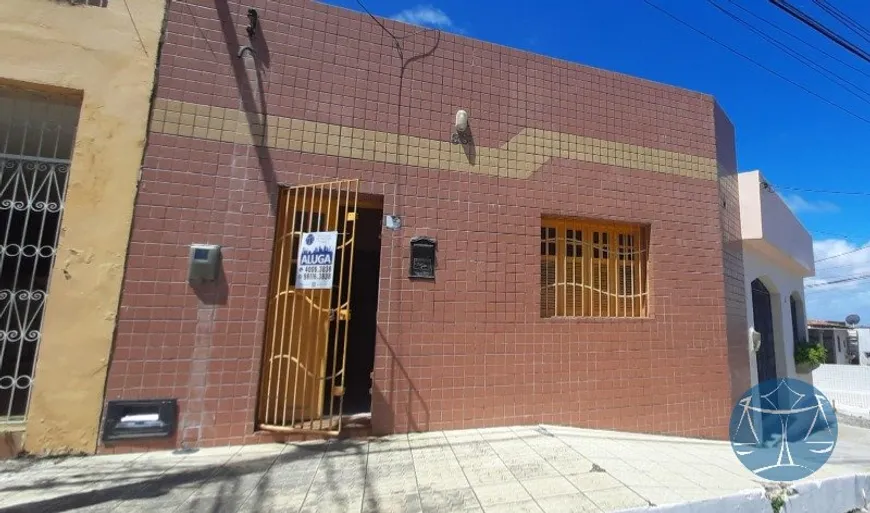 Foto 1 de Casa com 2 Quartos para alugar, 70m² em Cidade Alta, Natal