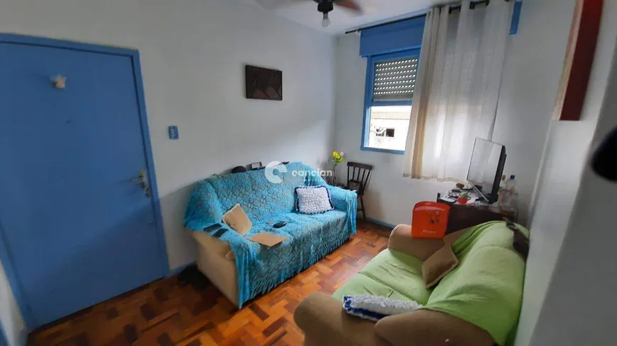 Foto 1 de Apartamento com 2 Quartos à venda, 48m² em Centro, Santa Maria