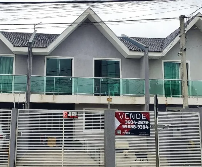 Foto 1 de Sobrado com 3 Quartos à venda, 106m² em Eucaliptos, Fazenda Rio Grande