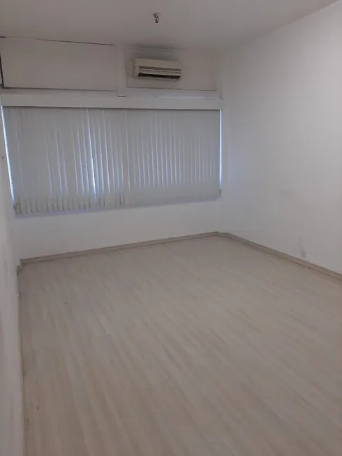 Foto 1 de Sala Comercial para alugar, 42m² em Centro, Rio de Janeiro