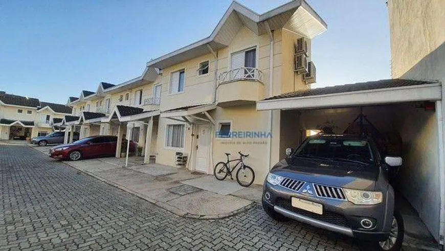 Foto 1 de Casa de Condomínio com 3 Quartos à venda, 115m² em Jardim das Indústrias, São José dos Campos