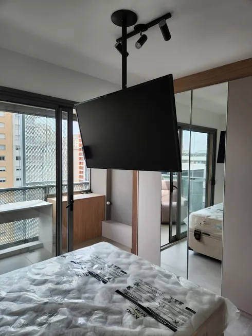 Foto 1 de Apartamento com 1 Quarto para alugar, 27m² em Cerqueira César, São Paulo