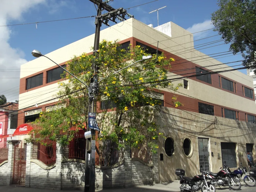 Foto 1 de Galpão/Depósito/Armazém para alugar, 300m² em Santo Amaro, Recife