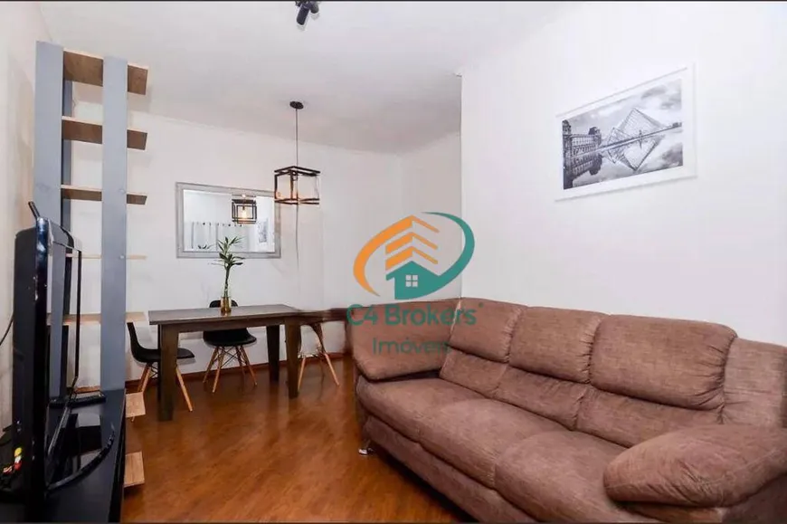 Foto 1 de Apartamento com 2 Quartos à venda, 50m² em Parque Renato Maia, Guarulhos
