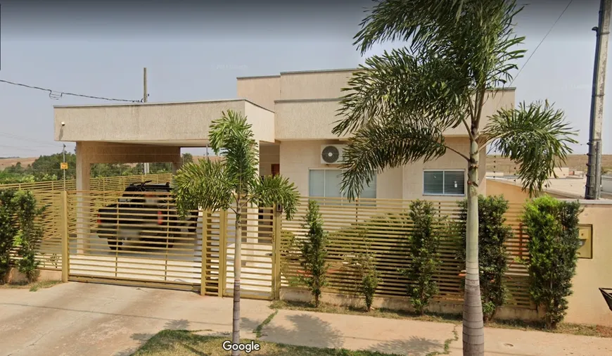 Foto 1 de Casa com 3 Quartos à venda, 270m² em Centro, Mariluz