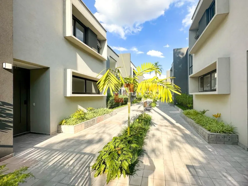 Foto 1 de Casa de Condomínio com 4 Quartos à venda, 401m² em Campo Belo, São Paulo