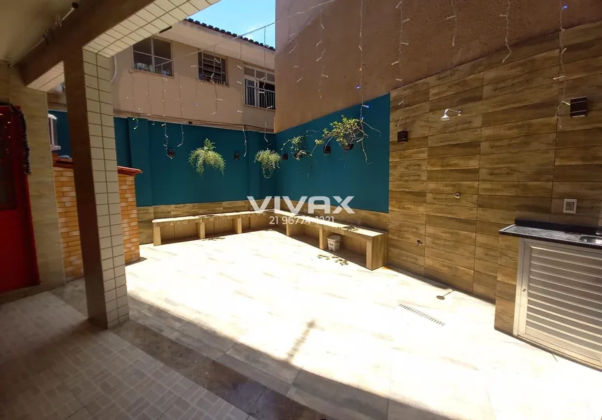 Foto 1 de Casa com 4 Quartos à venda, 252m² em Piedade, Rio de Janeiro