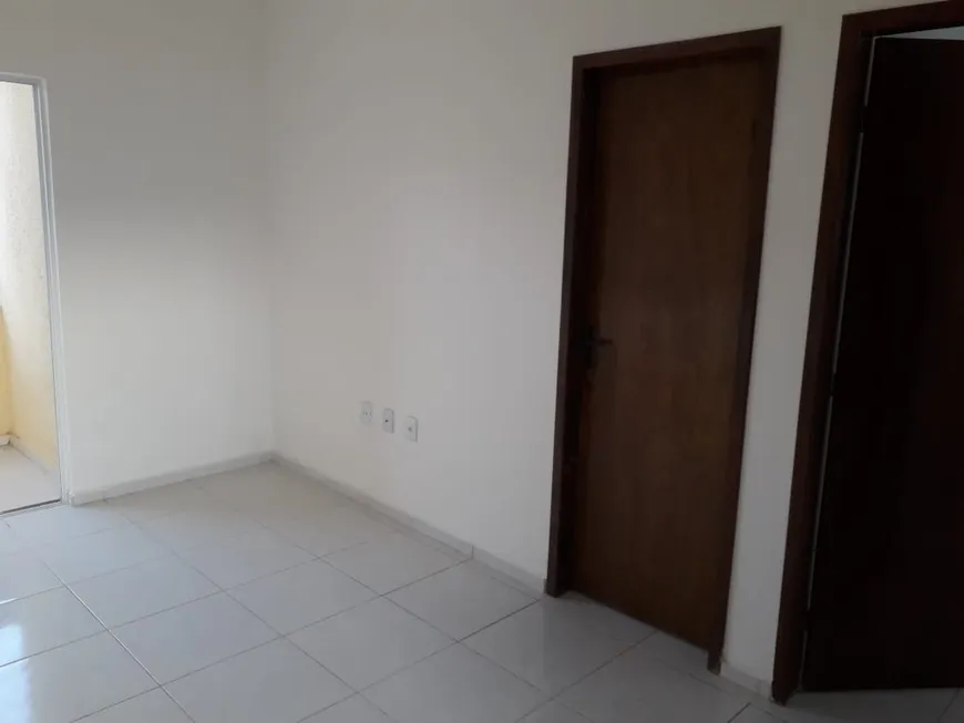 Foto 1 de Apartamento com 2 Quartos à venda, 55m² em Barrocão, Itaitinga