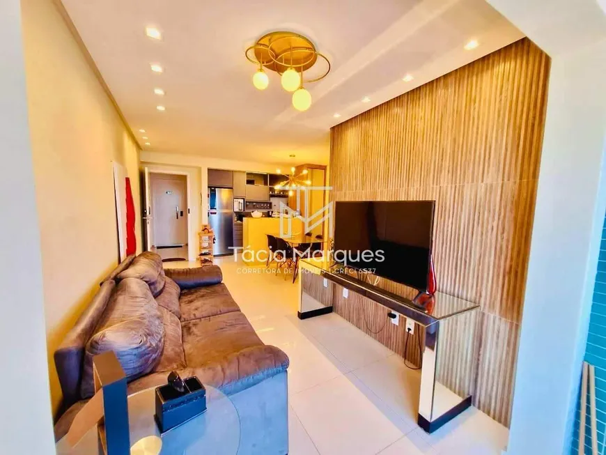 Foto 1 de Apartamento com 3 Quartos à venda, 80m² em Atalaia, Aracaju