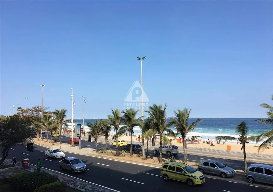 Foto 1 de Apartamento com 3 Quartos à venda, 200m² em Ipanema, Rio de Janeiro