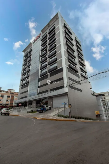 Foto 1 de Sala Comercial com 2 Quartos para alugar, 47m² em Centro, Santa Maria