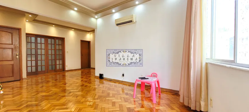 Foto 1 de Apartamento com 3 Quartos à venda, 92m² em Copacabana, Rio de Janeiro