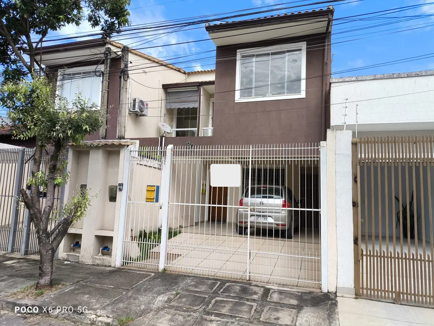 Foto 1 de Casa com 3 Quartos à venda, 145m² em Aero Clube, Volta Redonda