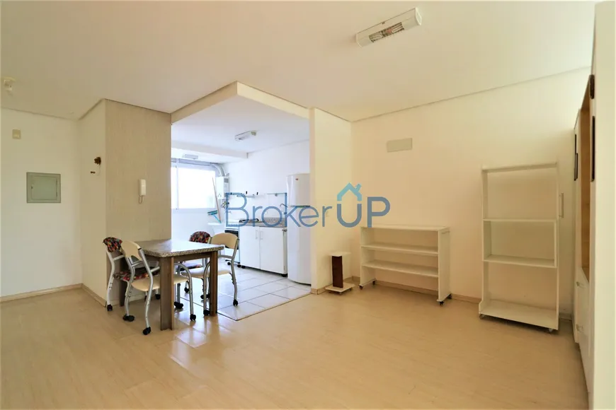 Foto 1 de Apartamento com 1 Quarto à venda, 47m² em Partenon, Porto Alegre