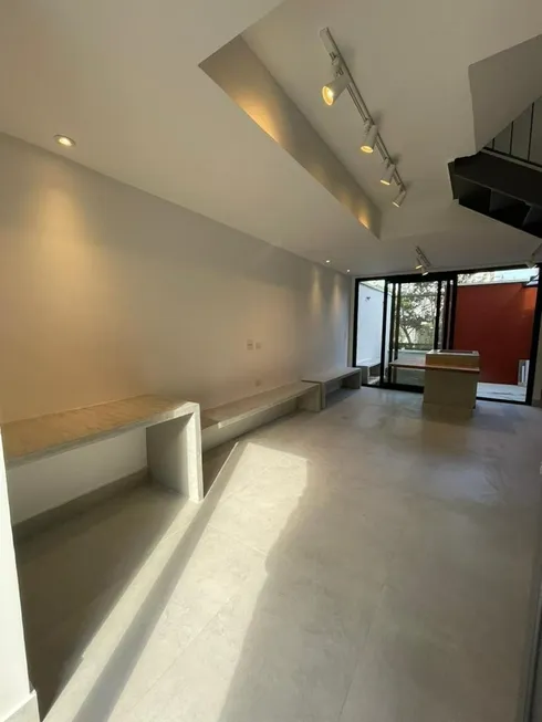Foto 1 de Casa de Condomínio com 2 Quartos à venda, 97m² em Brooklin, São Paulo