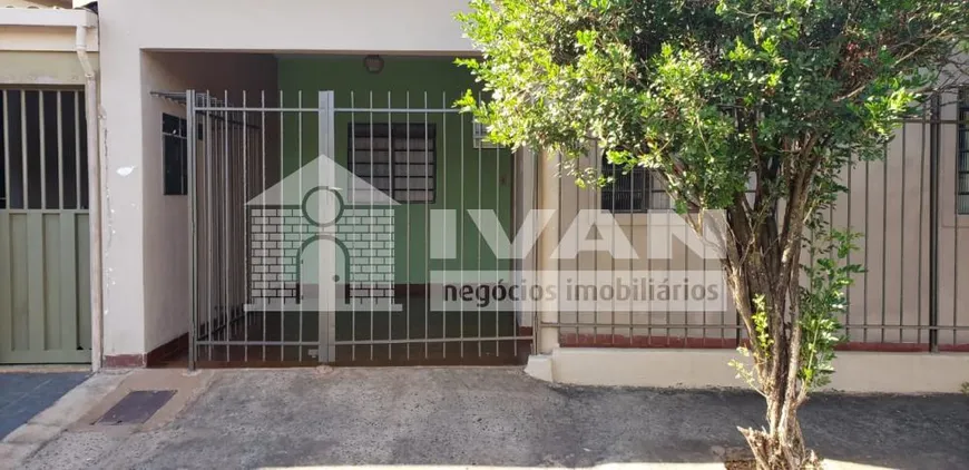 Foto 1 de Casa com 3 Quartos à venda, 117m² em Custódio Pereira, Uberlândia