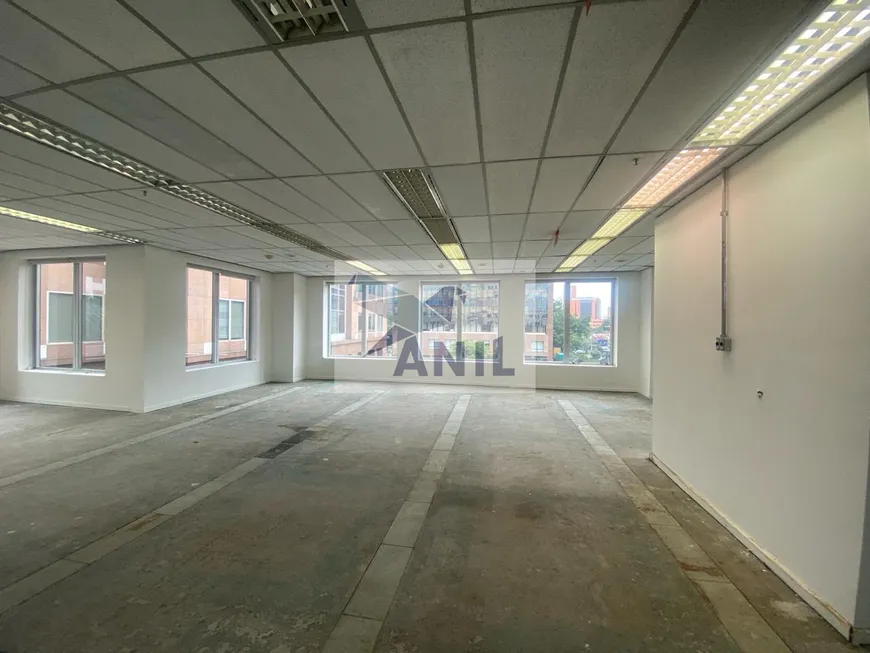 Foto 1 de Sala Comercial para alugar, 935m² em Chácara Santo Antônio, São Paulo