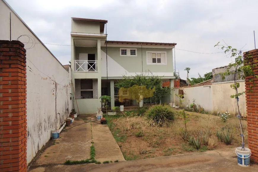 Foto 1 de Casa com 4 Quartos à venda, 240m² em Estádio, Rio Claro