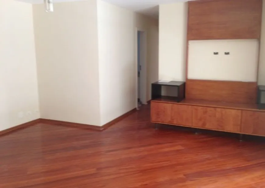 Foto 1 de Apartamento com 4 Quartos à venda, 127m² em Jardim Marajoara, São Paulo