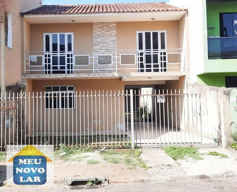 Foto 1 de Sobrado com 3 Quartos à venda, 120m² em Sitio Cercado, Curitiba