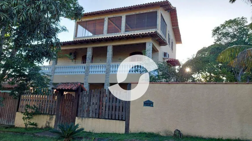 Foto 1 de Casa com 5 Quartos à venda, 322m² em Jaconé, Maricá