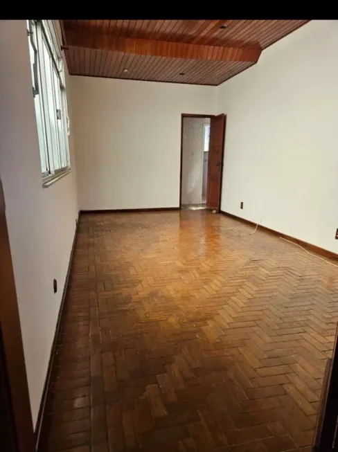 Foto 1 de Casa com 2 Quartos à venda, 120m² em Sacramenta, Belém