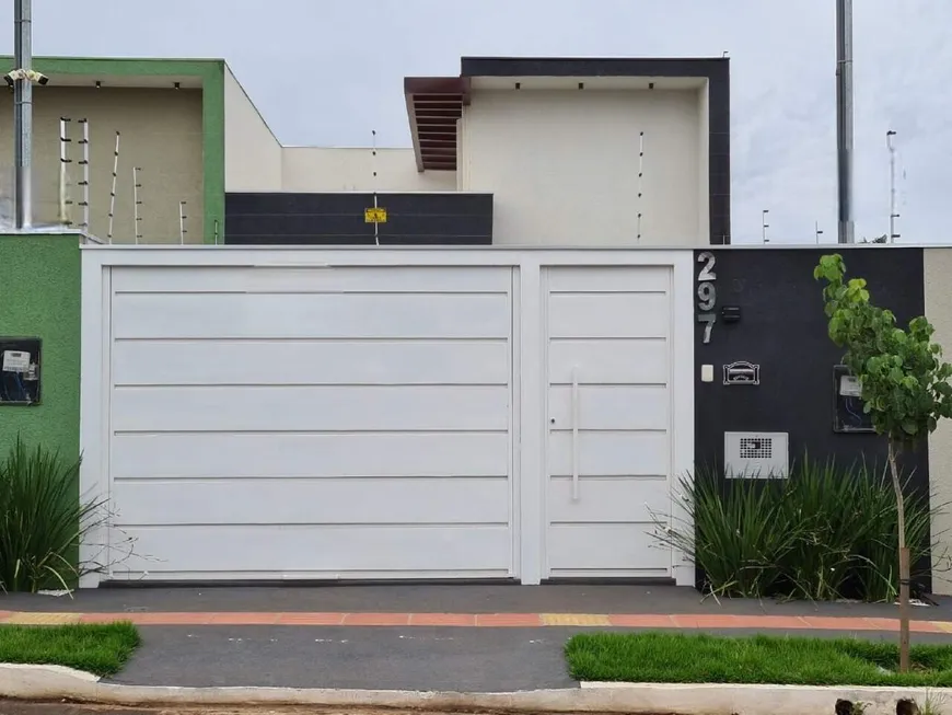 Foto 1 de Casa com 3 Quartos à venda, 122m² em Santo Antônio, Campo Grande