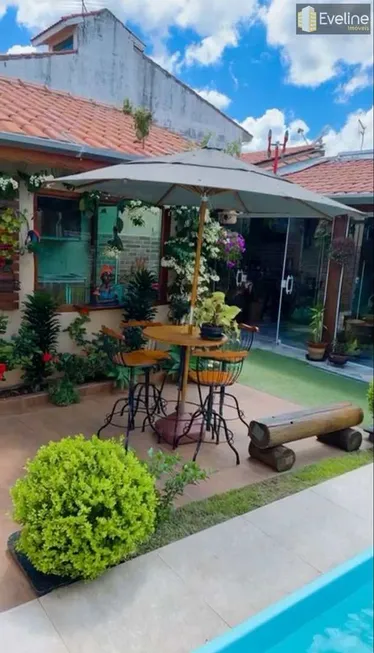 Foto 1 de Casa com 3 Quartos à venda, 300m² em Vila Suíssa, Mogi das Cruzes