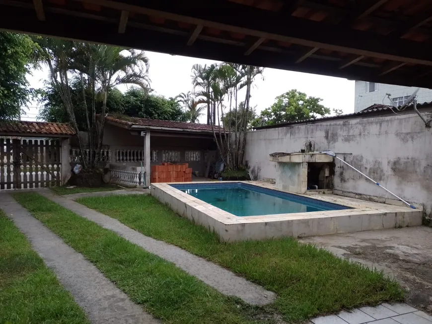 Foto 1 de Casa com 3 Quartos à venda, 200m² em Suarão, Itanhaém