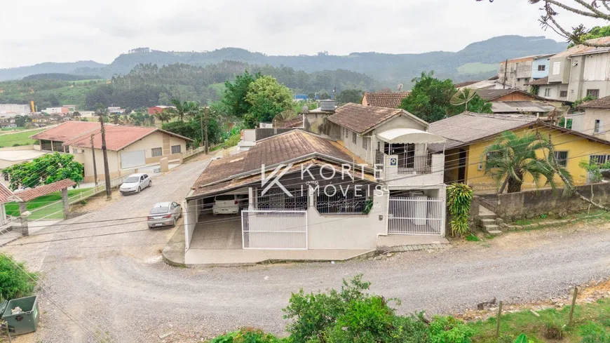 Foto 1 de Casa com 5 Quartos à venda, 317m² em Barragem, Rio do Sul