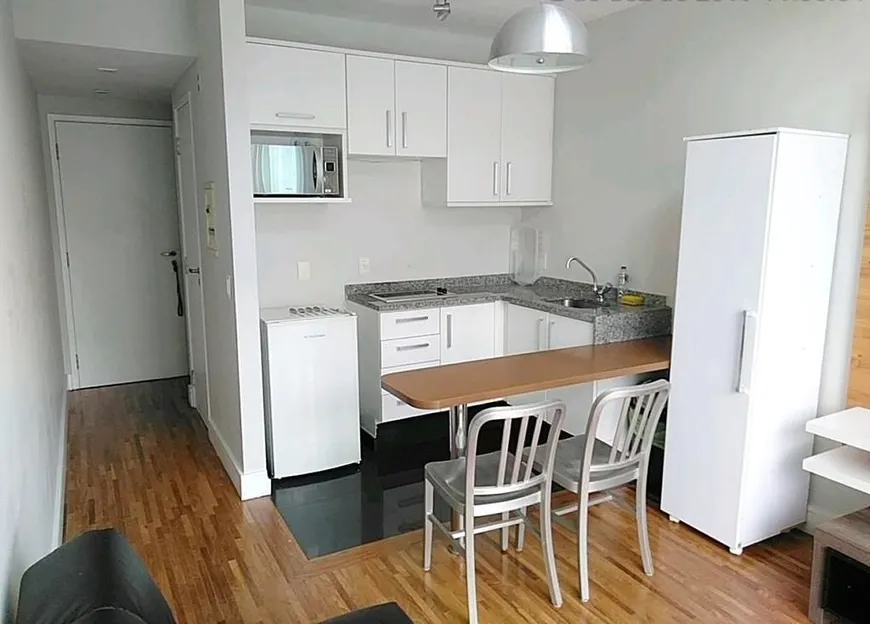 Foto 1 de Flat com 1 Quarto para alugar, 44m² em Moema, São Paulo