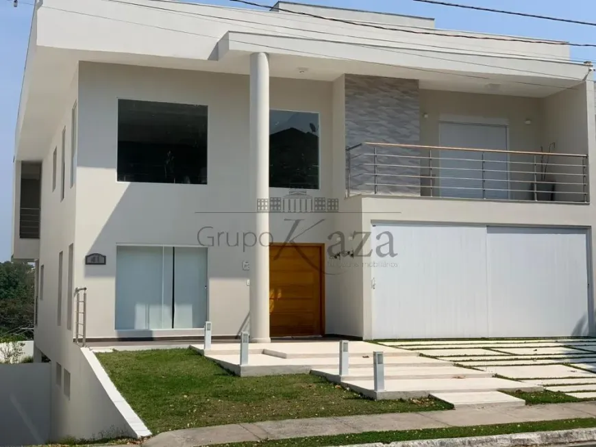 Foto 1 de Casa de Condomínio com 4 Quartos para venda ou aluguel, 815m² em Urbanova, São José dos Campos