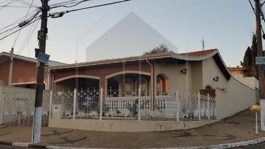 Foto 1 de Casa com 4 Quartos à venda, 163m² em Vila Georgina, Campinas