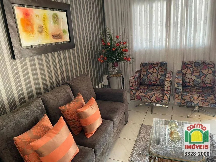 Foto 1 de Casa com 3 Quartos à venda, 240m² em Bairro São Carlos 1A. Etapa, Anápolis