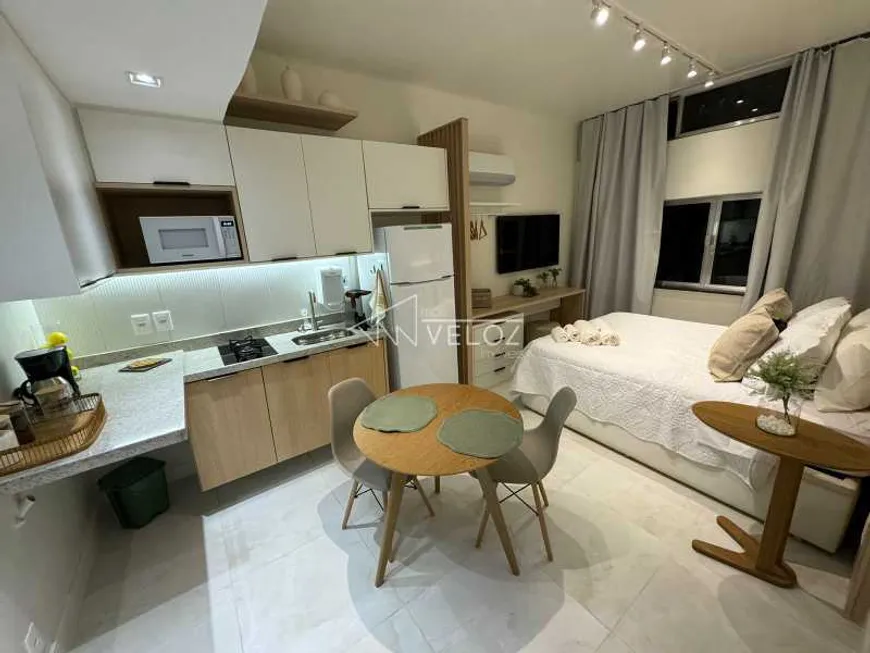 Foto 1 de Apartamento com 1 Quarto à venda, 33m² em Centro, Rio de Janeiro