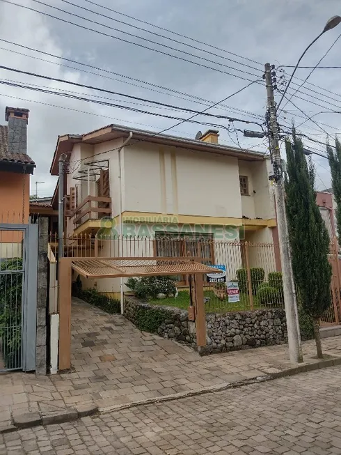 Foto 1 de Casa com 3 Quartos à venda, 136m² em Cinquentenário, Caxias do Sul