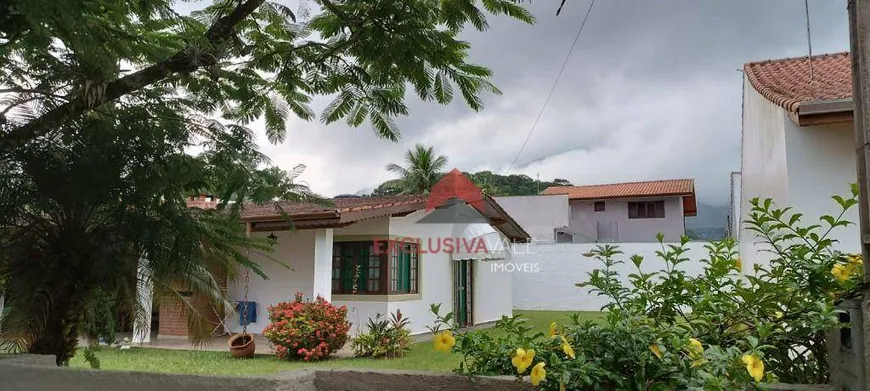 Foto 1 de Casa de Condomínio com 3 Quartos à venda, 167m² em Massaguaçu, Caraguatatuba