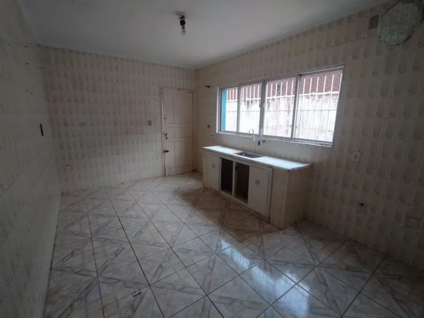 Foto 1 de Casa com 3 Quartos à venda, 215m² em Jardim Regis, São Paulo