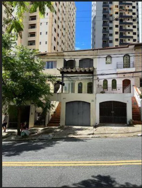Foto 1 de Sobrado com 6 Quartos para venda ou aluguel, 260m² em Saúde, São Paulo