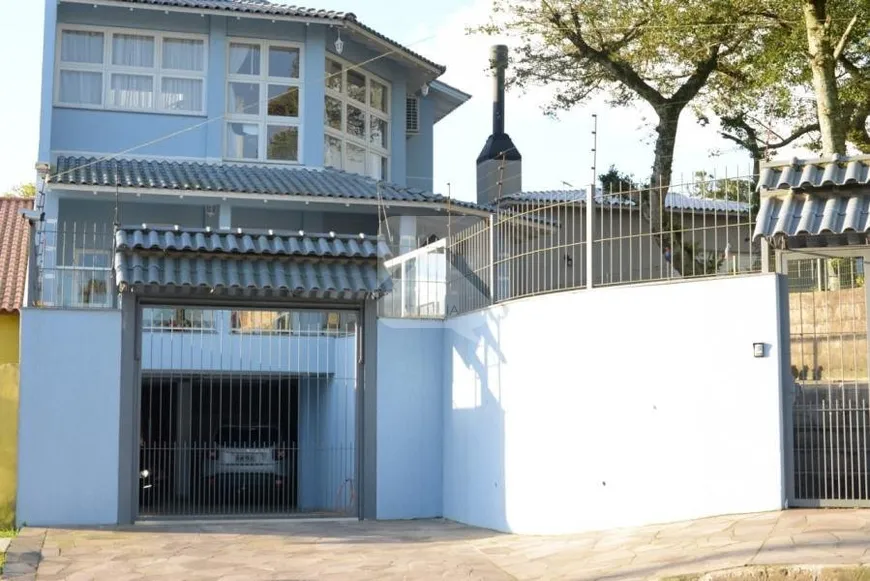 Foto 1 de Casa com 3 Quartos à venda, 360m² em Viamópolis, Viamão