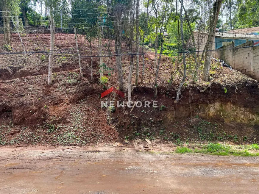 Foto 1 de Lote/Terreno à venda, 630m² em Vila Nova Suica, Campos do Jordão