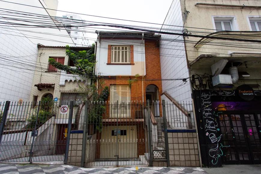 Foto 1 de Sobrado com 3 Quartos à venda, 200m² em Santa Cecília, São Paulo