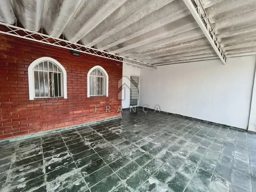 Foto 1 de Casa com 3 Quartos à venda, 101m² em Vila Martinez, Jacareí