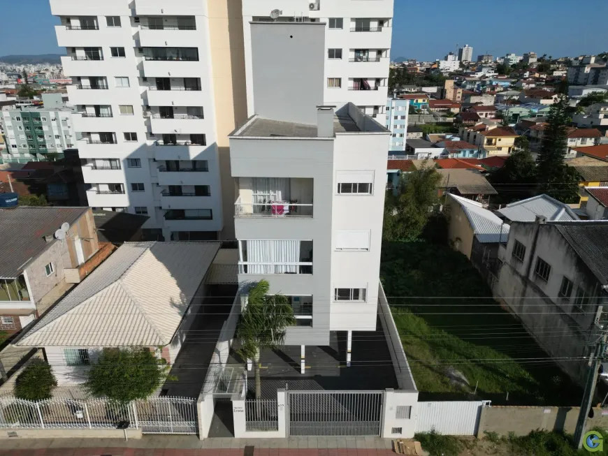 Foto 1 de Apartamento com 2 Quartos à venda, 64m² em Ipiranga, São José