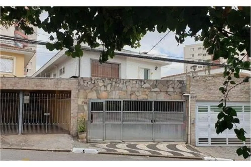 Foto 1 de Casa com 4 Quartos à venda, 200m² em Jardim Brasil, São Paulo