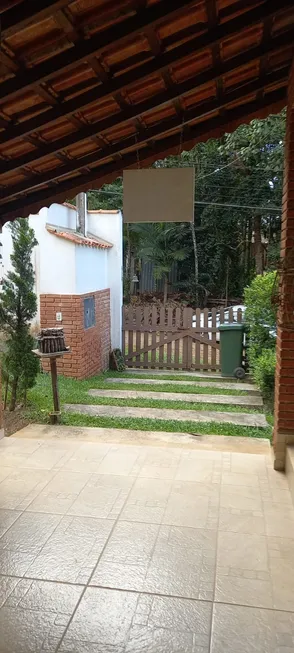 Foto 1 de Casa com 1 Quarto à venda, 106m² em Jaceguava, São Paulo